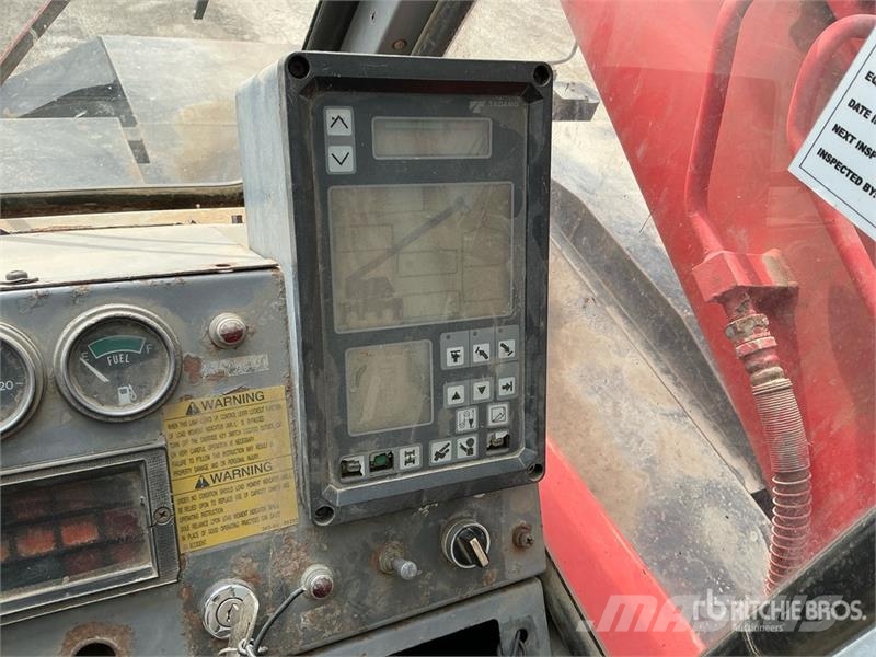 Tadano 50 ton 4x4x4 Rough Terrain Crane Mobil daruk