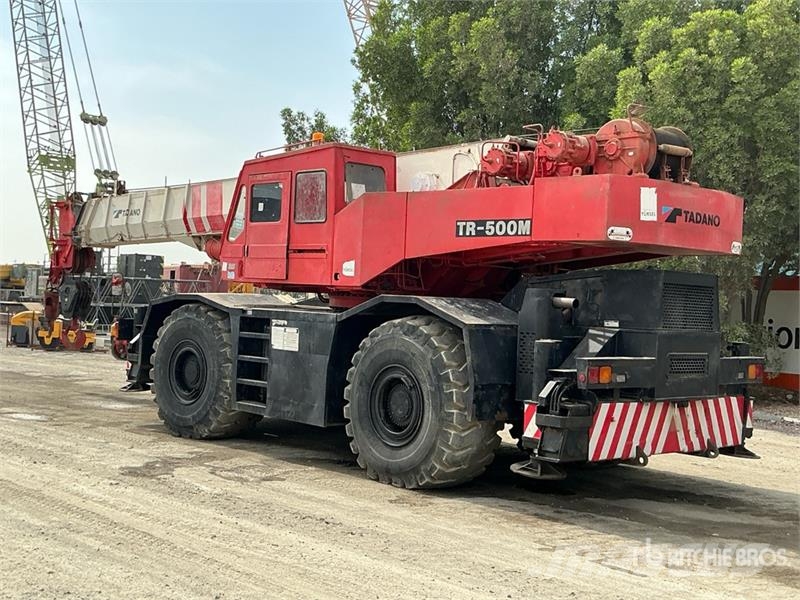 Tadano 50 ton 4x4x4 Rough Terrain Crane Mobil daruk