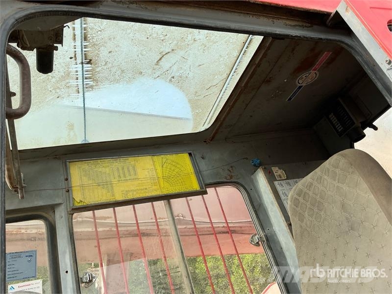 Tadano 50 ton 4x4x4 Rough Terrain Crane Mobil daruk