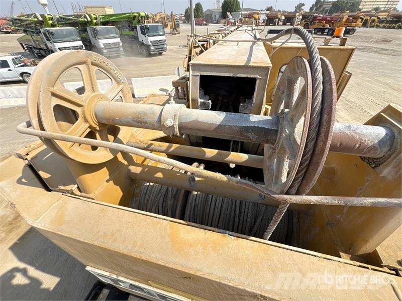 Tadano TR250M-4 25 ton 4x4x4 Rough Terrain Crane (Inopera Raske maastiku tõstukid