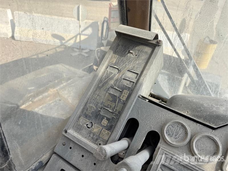 Tadano TR250M-4 25 ton 4x4x4 Rough Terrain Crane (Inopera Raske maastiku tõstukid