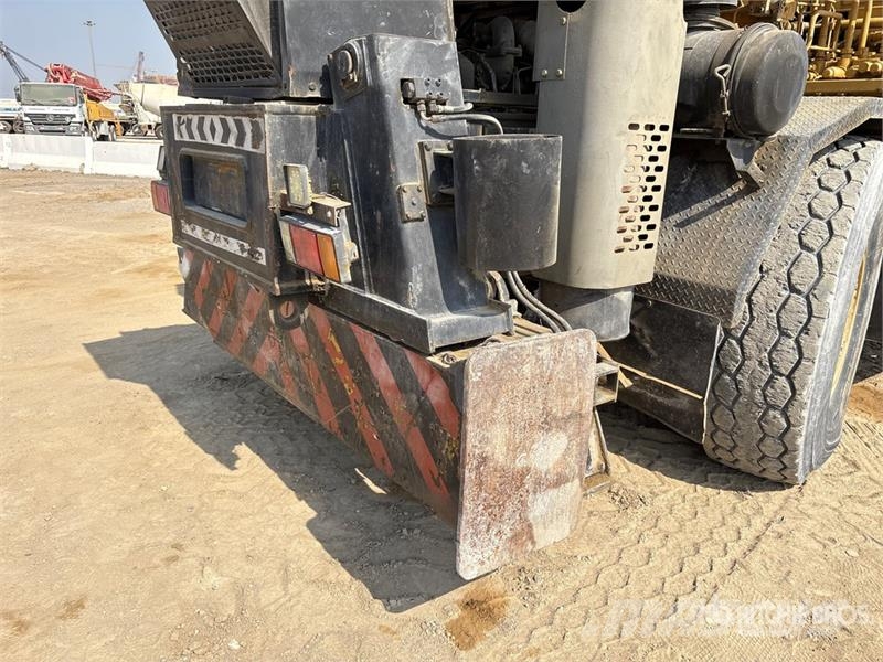 Tadano TR250M-4 25 ton 4x4x4 Rough Terrain Crane (Inopera Raske maastiku tõstukid