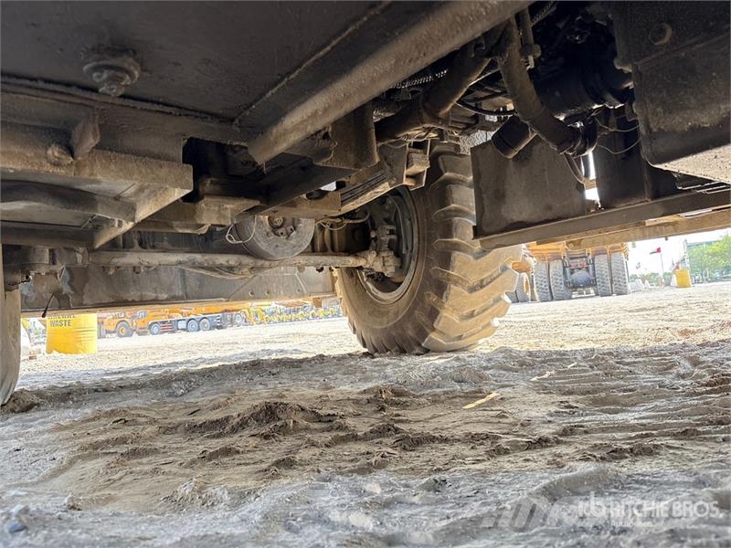 Tadano TR250M-4 25 ton 4x4x4 Rough Terrain Crane (Inopera Raske maastiku tõstukid