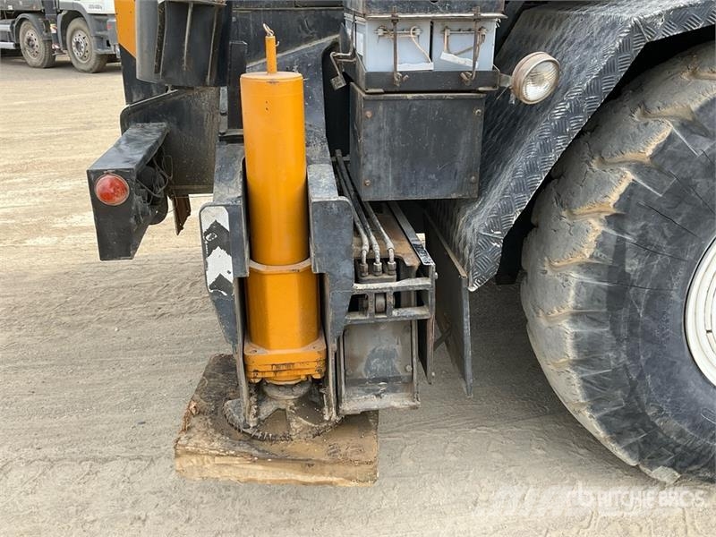 Tadano TR500M 50 ton 4x4x4 Rough Terrain Crane Macara teren accidentat