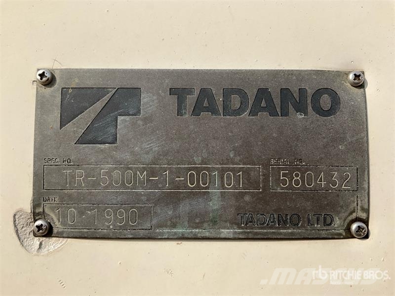 Tadano TR500M 50 ton 4x4x4 Rough Terrain Crane Mobil daruk