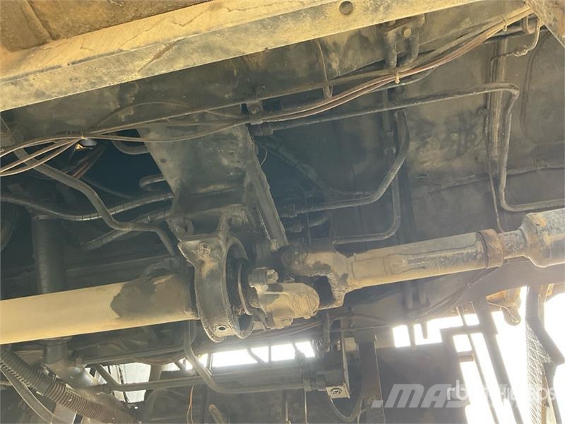 Tadano TR500M 50 ton 4x4x4 Rough Terrain Crane Macara teren accidentat
