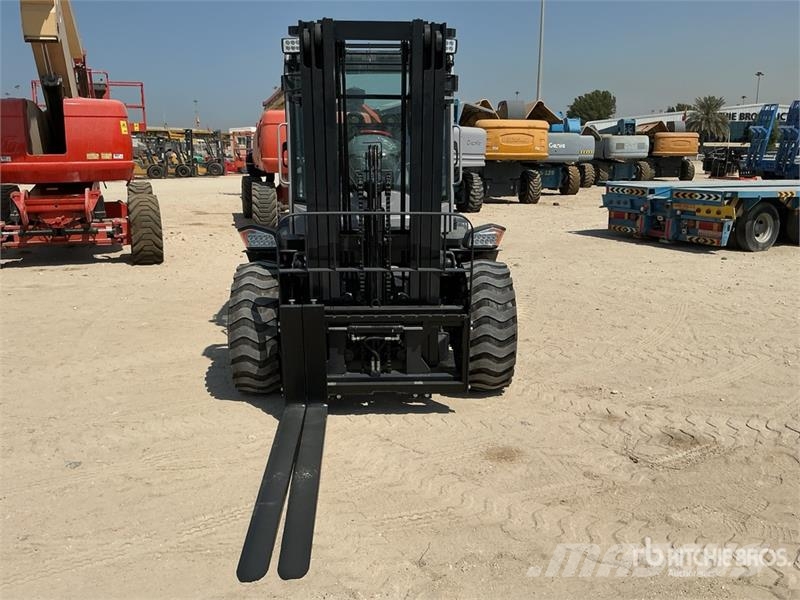 TANGYU TY3500 3.5 ton 4x4 Rough Terrain Forklift ( Maastikutõstukid