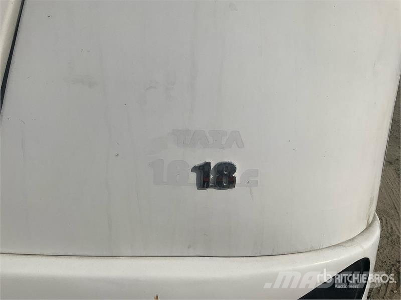 Tata LPO 1618 4x2 63-Seat Transit Bus Minibussar