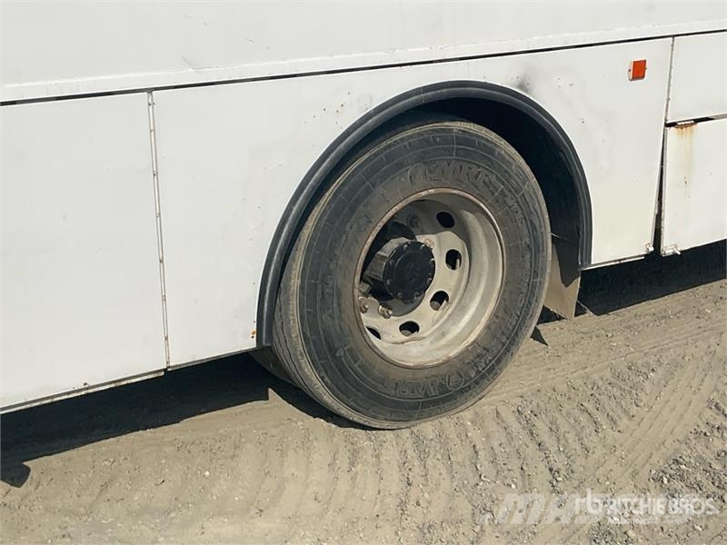 Tata LPO 1618 4x2 63-Seat Transit Bus Minibussar