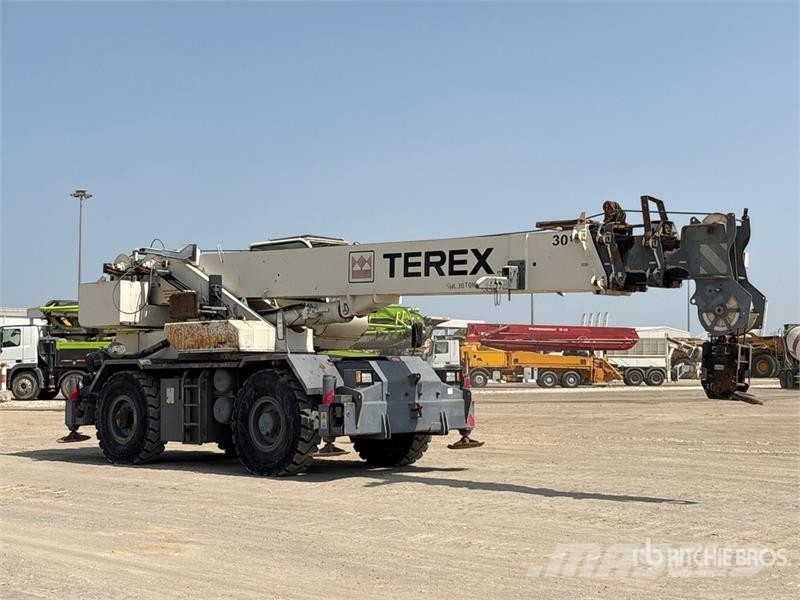 Terex A350 30 ton 4x4x4 Rough Terrain Crane Macara teren accidentat
