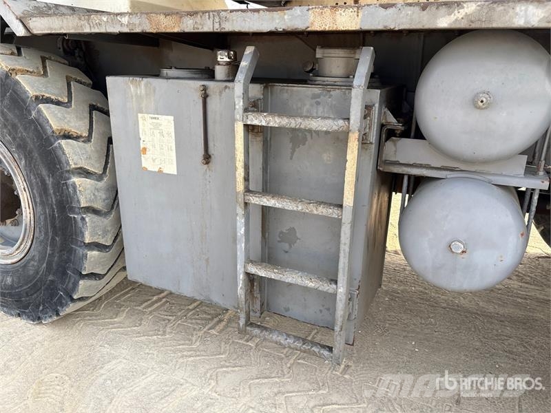 Terex A350 30 ton 4x4x4 Rough Terrain Crane رافعات الطرق الوعرة
