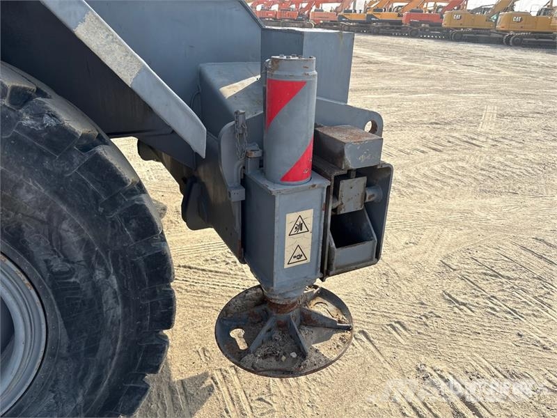 Terex A350 30 ton 4x4x4 Rough Terrain Crane رافعات الطرق الوعرة