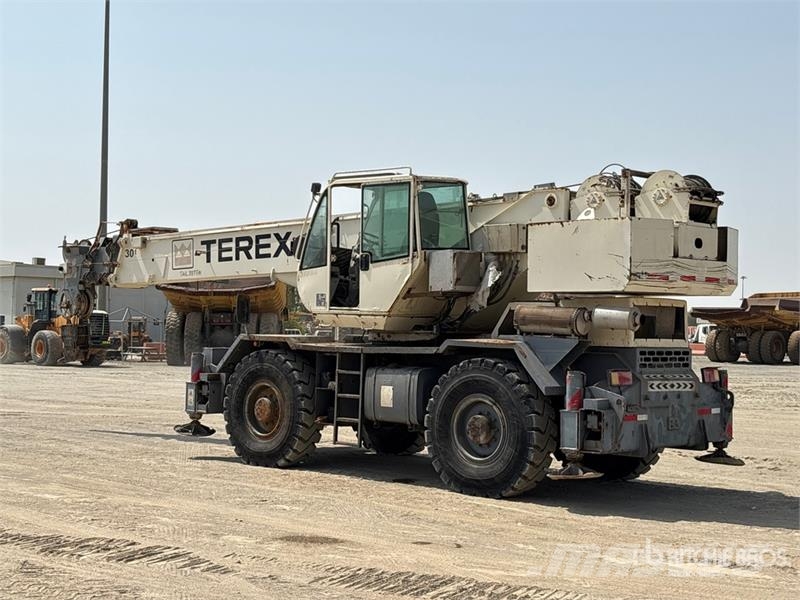 Terex A350 30 ton 4x4x4 Rough Terrain Crane Macara teren accidentat