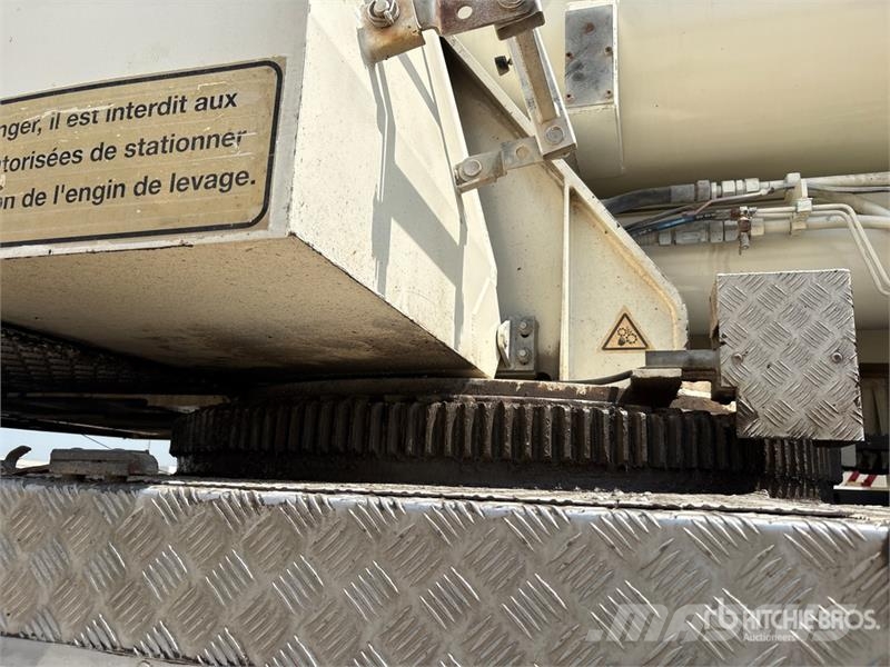  Terex-Demag AC100 100 ton 10x8x8 All Terrain Crane رافعات صالحة لكل أنواع الطرق