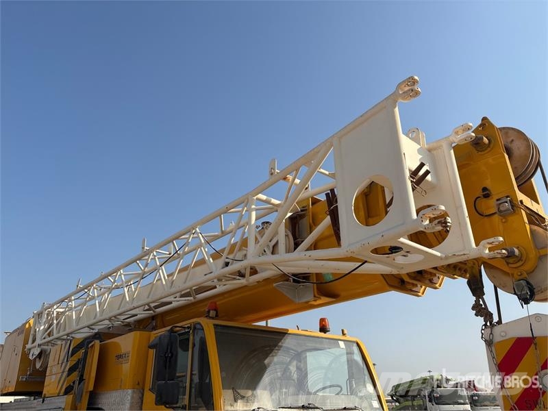  Terex-Demag AC100 100 ton 10x6x8 All Terrain Crane رافعات صالحة لكل أنواع الطرق