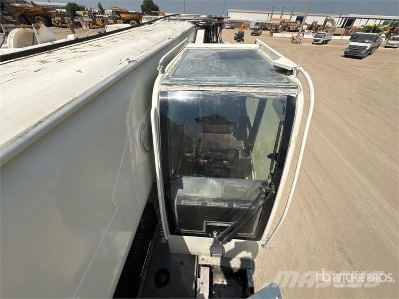 Terex-Demag AC100 100 ton 10x6x8 All Terrain Crane Maastikutõstukid