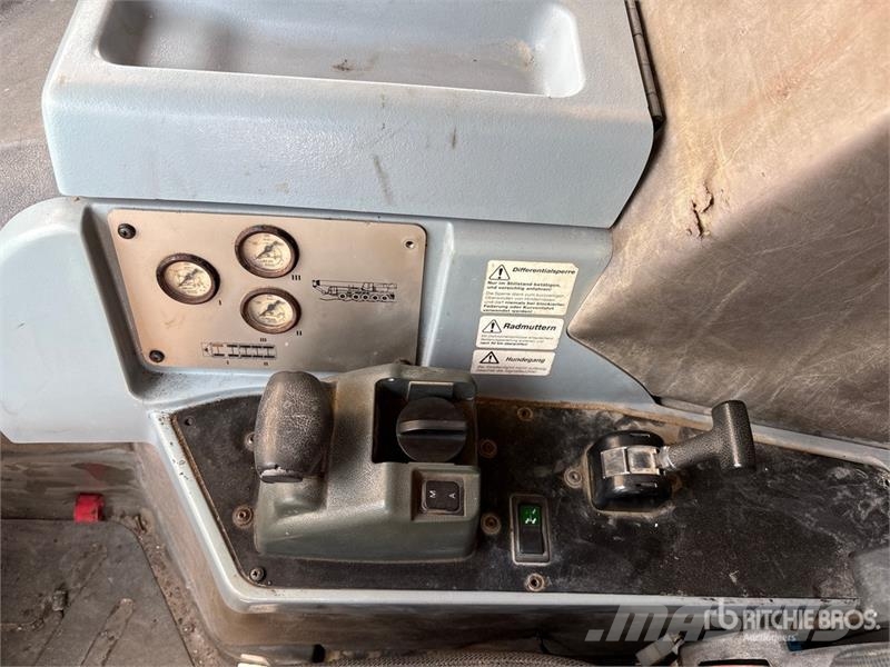 Terex-Demag AC100 100 ton 10x6x8 All Terrain Crane Terepdaruk