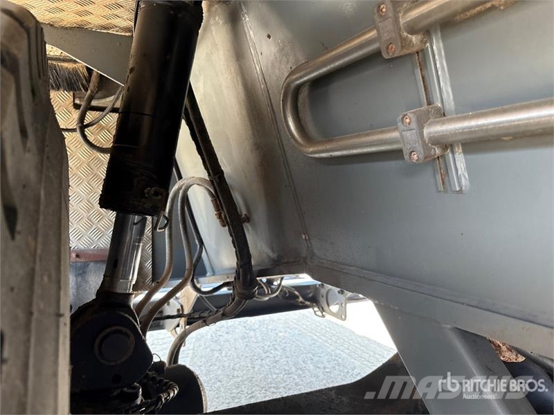  Terex-Demag AC100 100 ton 10x8x8 All Terrain Crane رافعات صالحة لكل أنواع الطرق