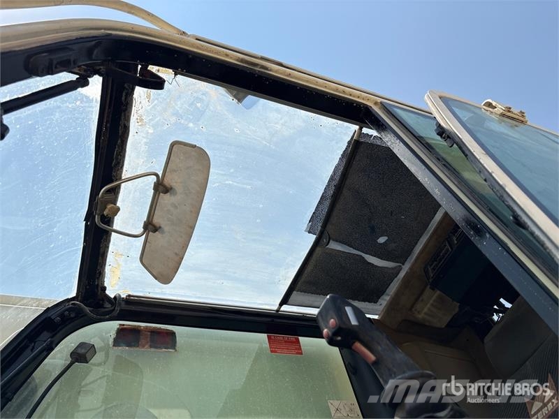 Terex-Demag AC100 100 ton 10x6x8 All Terrain Crane Maastikutõstukid