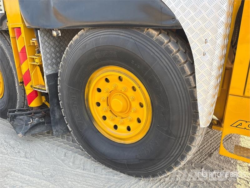  Terex-Demag AC100 100 ton 10x6x8 All Terrain Crane رافعات صالحة لكل أنواع الطرق