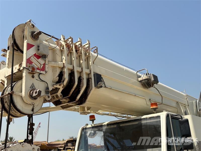 Terex-Demag AC100 100 ton 10x6x8 All Terrain Crane Maastikutõstukid