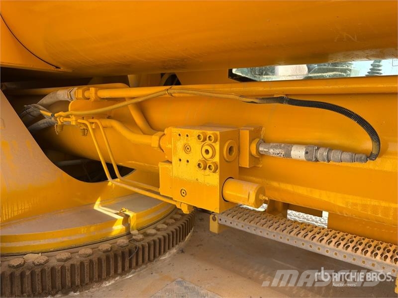  Terex-Demag AC100 100 ton 10x6x8 All Terrain Crane رافعات صالحة لكل أنواع الطرق