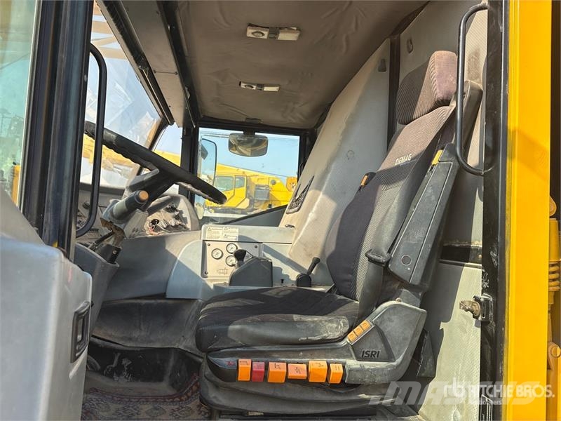  Terex-Demag AC100 100 ton 10x6x8 All Terrain Crane رافعات صالحة لكل أنواع الطرق