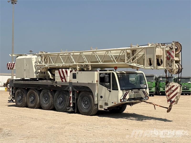 Terex-Demag AC100 100 ton 10x6x8 All Terrain Crane Maastikutõstukid