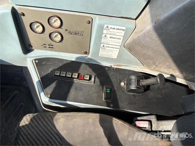 Terex-Demag AC50-1 Maastikutõstukid