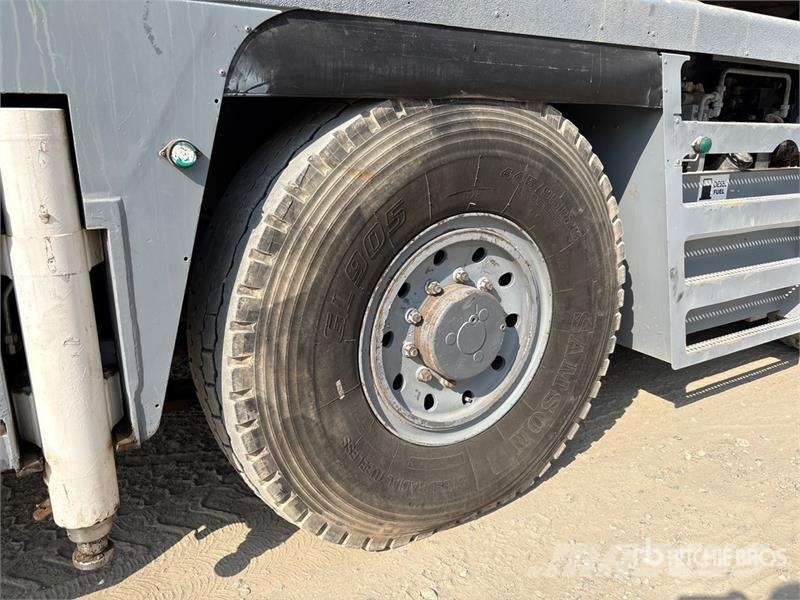 Terex-Demag AC50-1 Maastikutõstukid