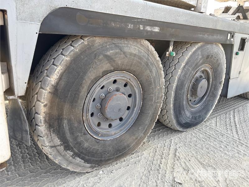 Terex-Demag AC50-1 Maastikutõstukid