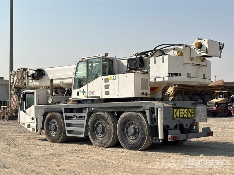 Terex-Demag AC50-1 Maastikutõstukid