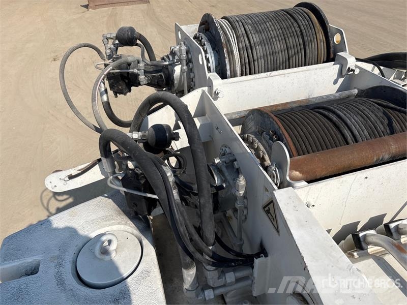 Terex-Demag AC50-1 Maastikutõstukid