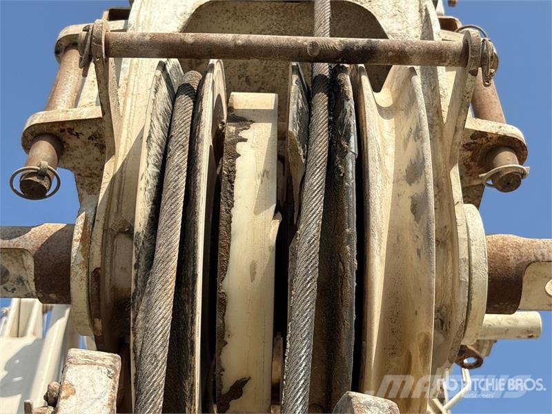 Terex-Demag AC50-1 Maastikutõstukid