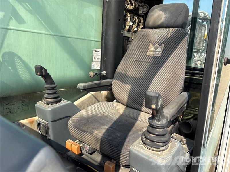 Terex-Demag AC50-1 Maastikutõstukid