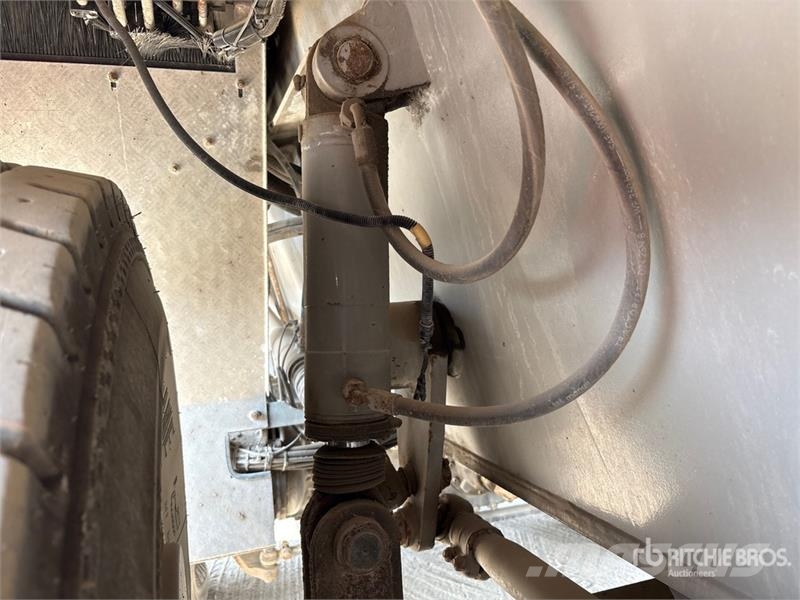  Terex-Demag AC80 80 ton 8x6x6 All Terrain Crane رافعات صالحة لكل أنواع الطرق