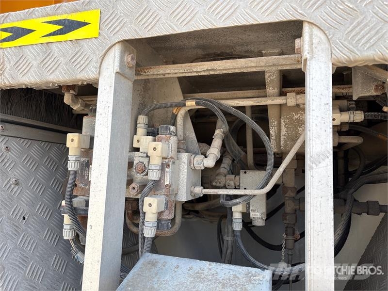  Terex-Demag AC80 80 ton 8x6x6 All Terrain Crane رافعات صالحة لكل أنواع الطرق