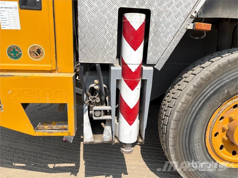  Terex-Demag AC80 80 ton 8x6x6 All Terrain Crane رافعات صالحة لكل أنواع الطرق