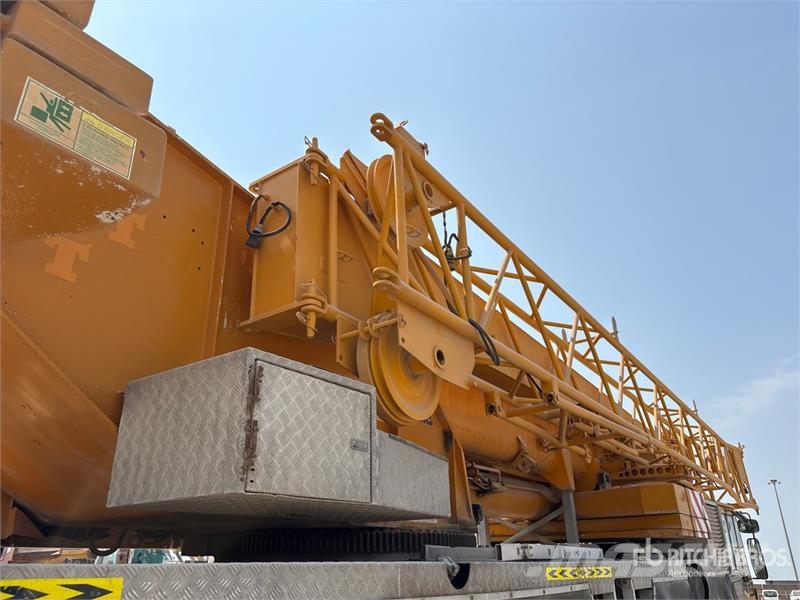  Terex-Demag AC80 80 ton 8x6x6 All Terrain Crane رافعات صالحة لكل أنواع الطرق