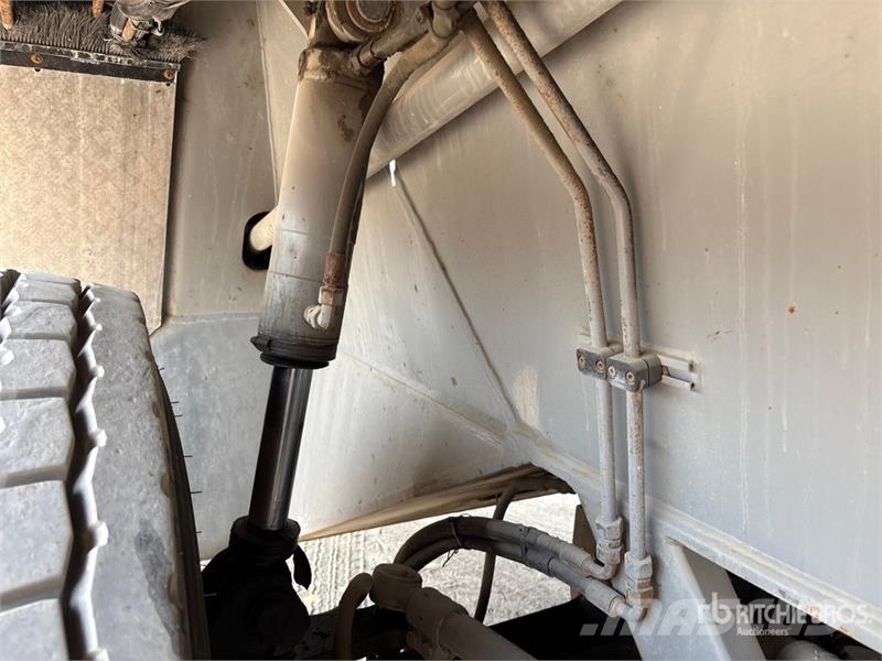  Terex-Demag AC80 80 ton 8x6x6 All Terrain Crane رافعات صالحة لكل أنواع الطرق
