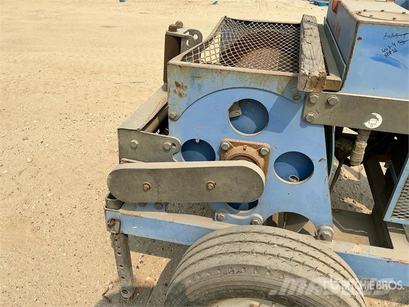 Tesmec AMC 402 1000 Kg Portable Hydraulic Winch معدات البناء - غير ذلك