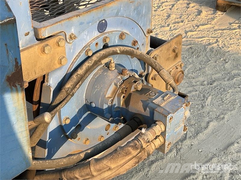 Tesmec AMC 402 1000 Kg Portable Hydraulic Winch معدات البناء - غير ذلك