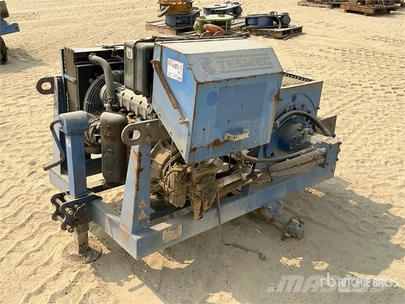 Tesmec AMC 402 1000 Kg Portable Hydraulic Winch معدات البناء - غير ذلك