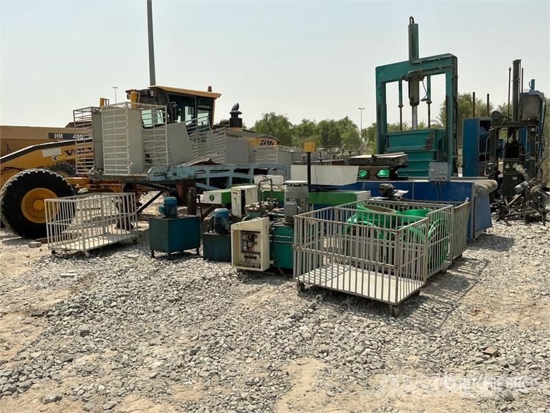  Textile Bailing Press Unit w/ Accessories معدات البناء - غير ذلك