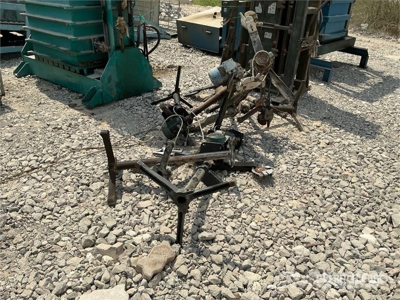  Textile Bailing Press Unit w/ Accessories معدات البناء - غير ذلك