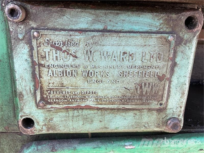 Thos. W. Ward Lathe Statyba - Kita