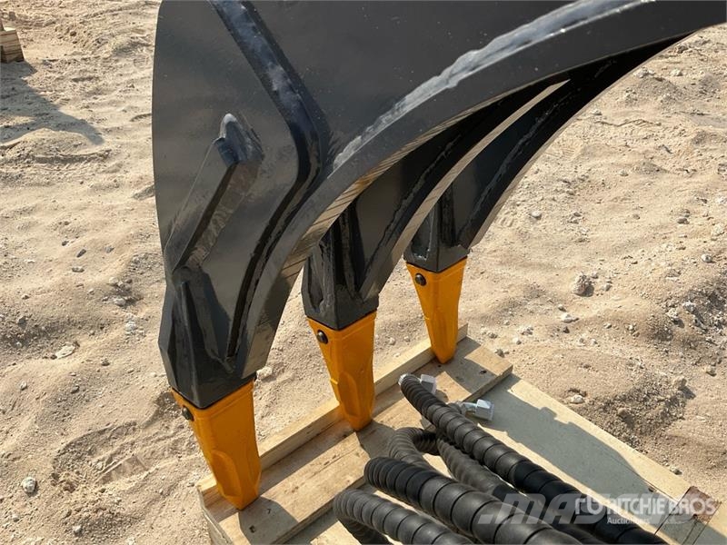  TOFT 04G Rotating Excavator Grapple - Fits 4 - 8 t خطاطيف