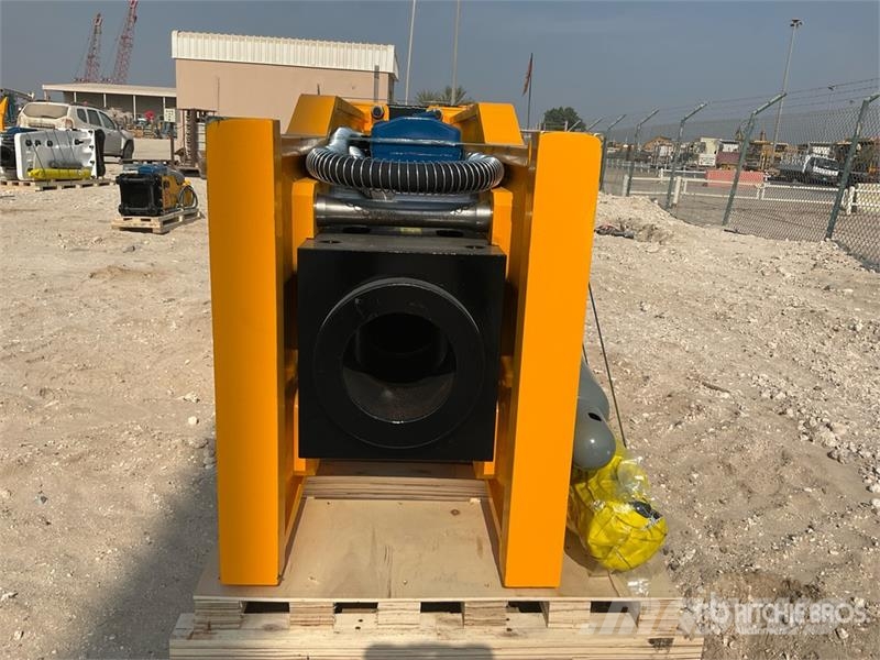  TOFT 1750 Hydraulic Breaker - Fits 35 -45 ton Exca مطارق / كسارات