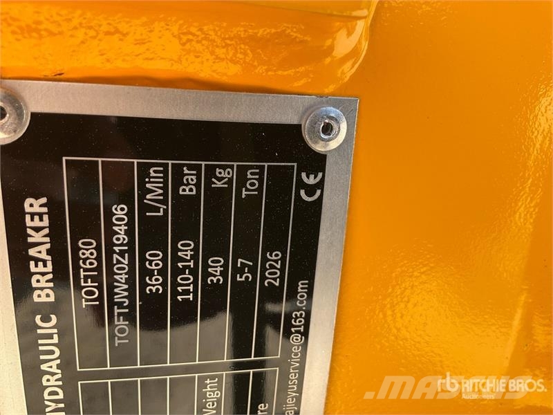  TOFT 680 Hydraulic Breaker - Fits 5 - 7 ton excava مطارق / كسارات