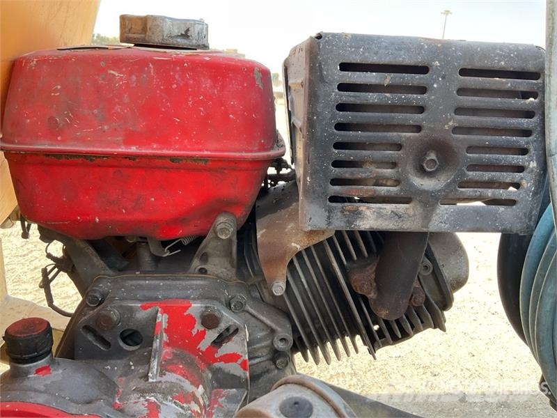 Tow Behind Pressure Washer Máquinas ligeiras de lavagem a pressão